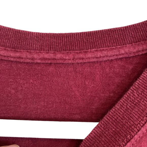 Mount Rushmore National Park Maroon AOP Graphic T shirt Size Medium Destination - Picture 13 of 16